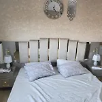 Appartement Haut Standing Avec Piscine