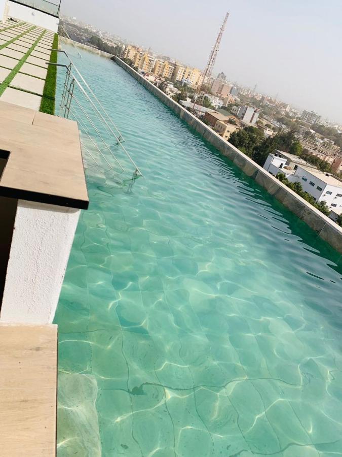 Standing Avec Piscine *